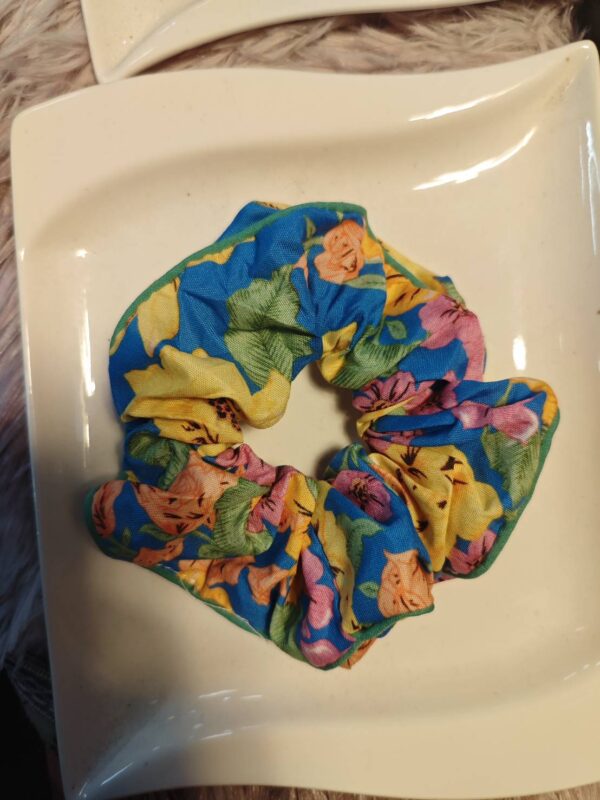 1752041341492 black hair bands with flower